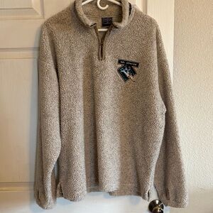 Men or women’s Beige Fleece Sweater
Ski Apache Ruidoso NM vintage from 90’s